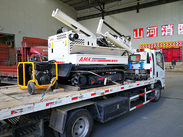 TEC液壓土壤取樣鉆機(jī).jpg